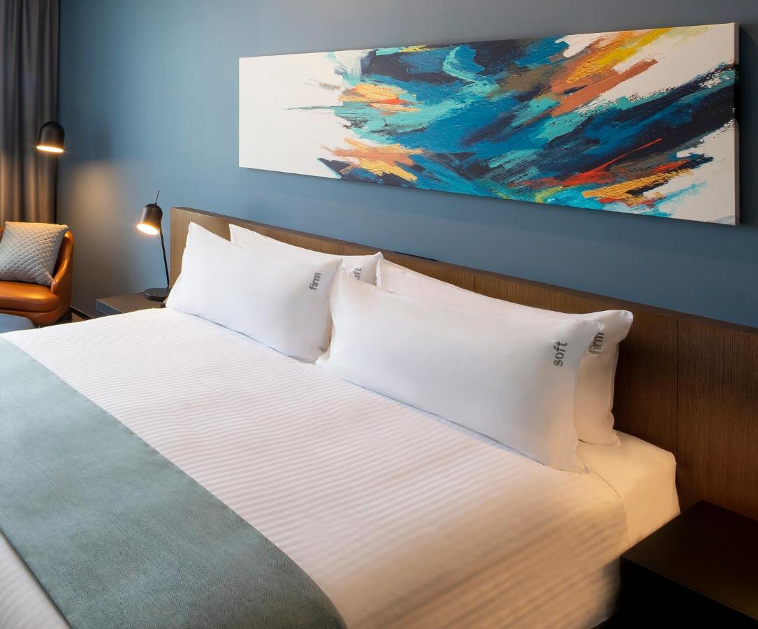 Holiday Inn Sydney St Marys By Ihg Buitenkant foto