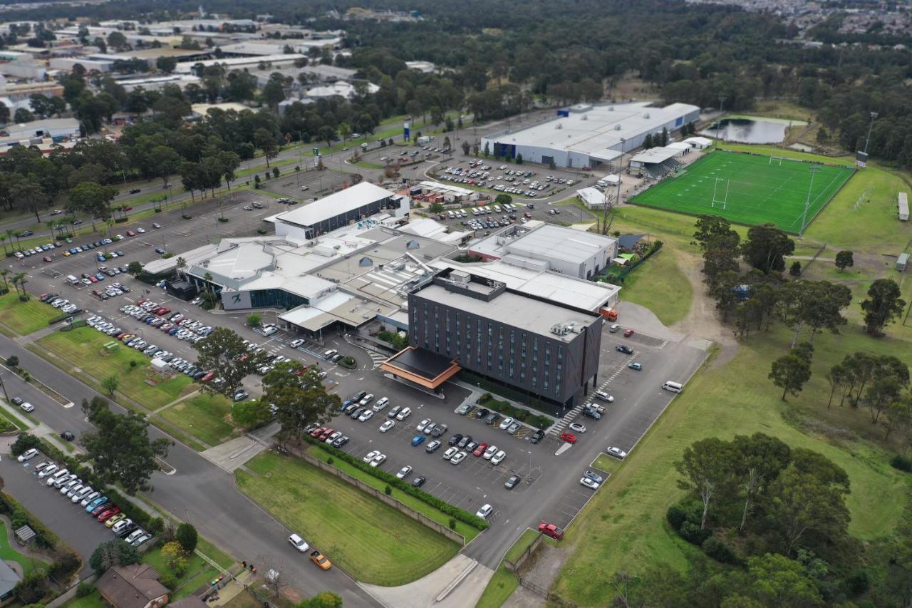 Holiday Inn Sydney St Marys, An Ihg Hotel Buitenkant foto